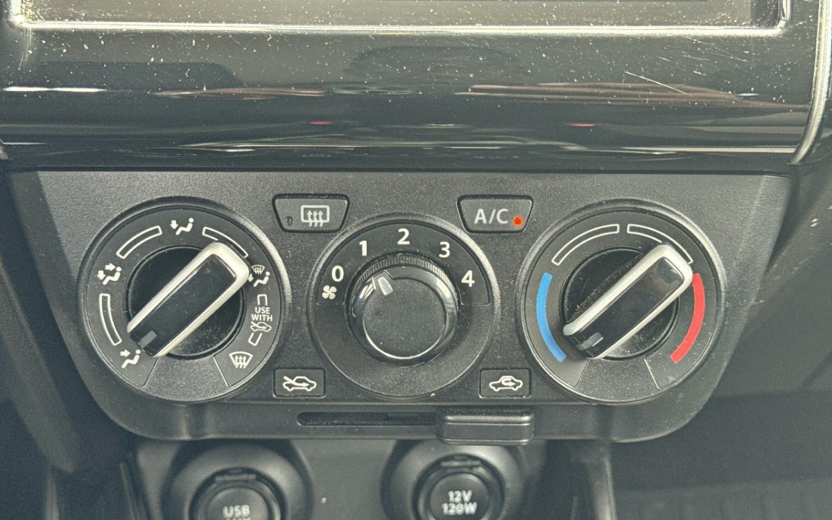 c180aaba-6fe0-4679-b5a7-5c261ded4f86.jpg
