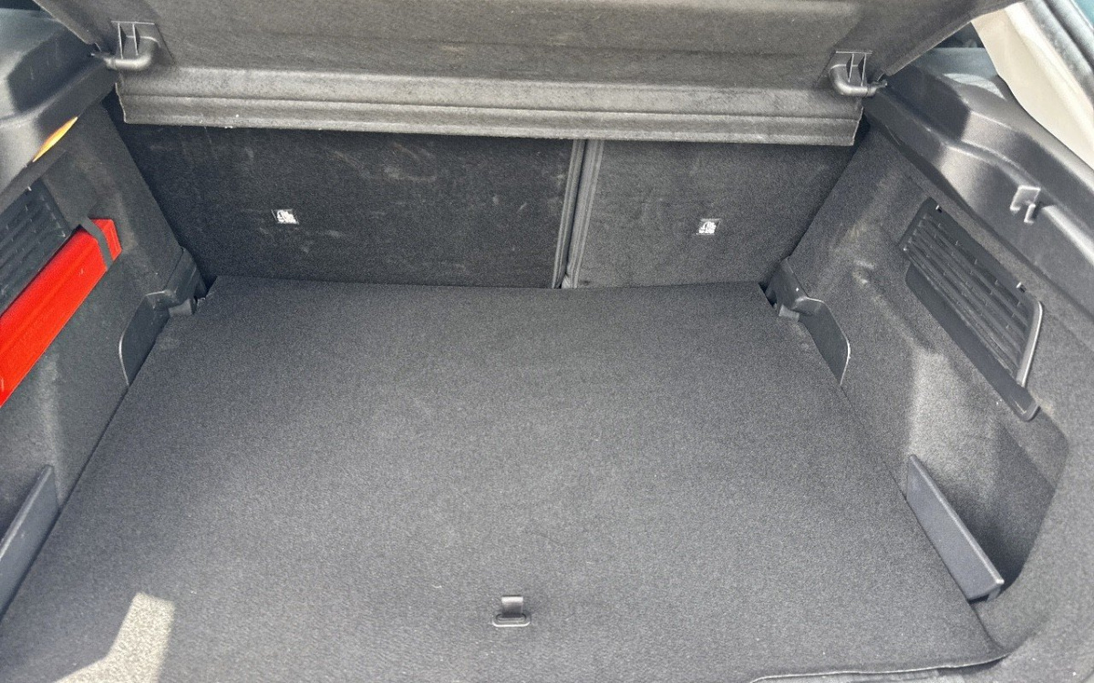 dfca2be5-98ef-4e0a-91ec-df98d5bfccbf.jpg